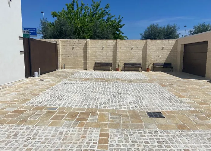 Palazzo Momi 3* Bari