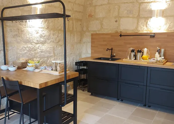 Palazzo Momi 3* Bari