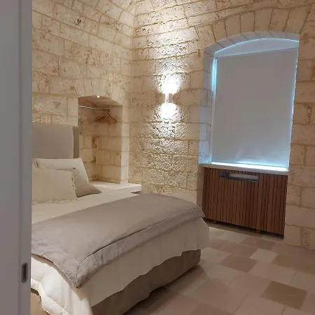 Palazzo Momi 3* Bari