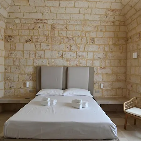 Alojamento de Acomodação e Pequeno-almoço Palazzo Momi 3*