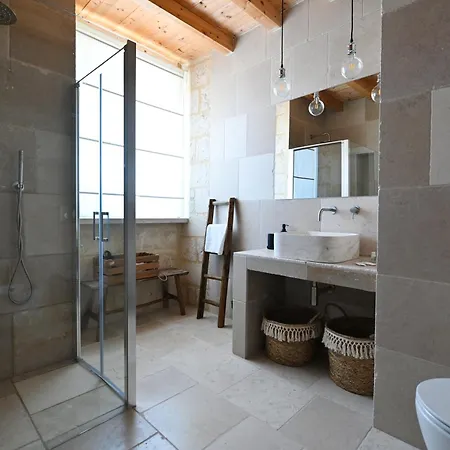 Palazzo Momi 住宿加早餐酒店