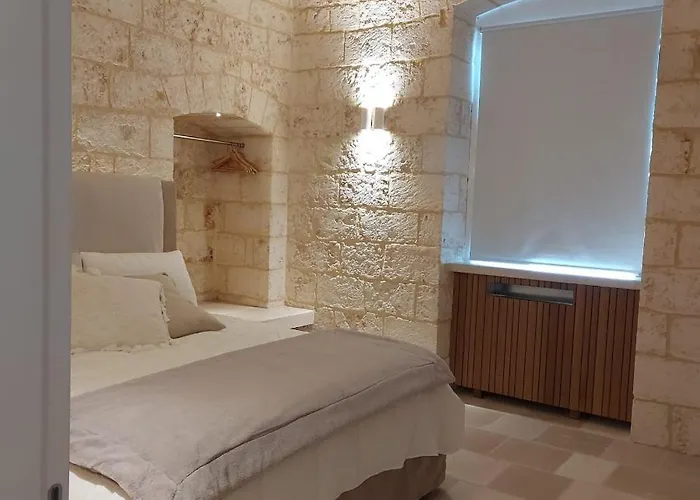 Palazzo Momi 3* Bari